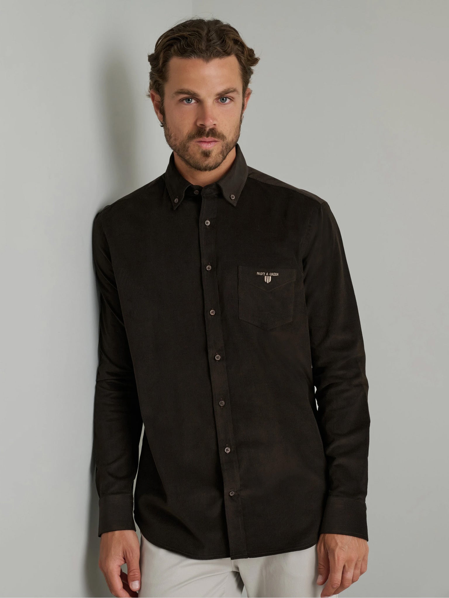 Ανδρικό πουκάμισο κοτλέ dark brown 24NG.SD146/1B.1 | 24NG.SD146/1B.1