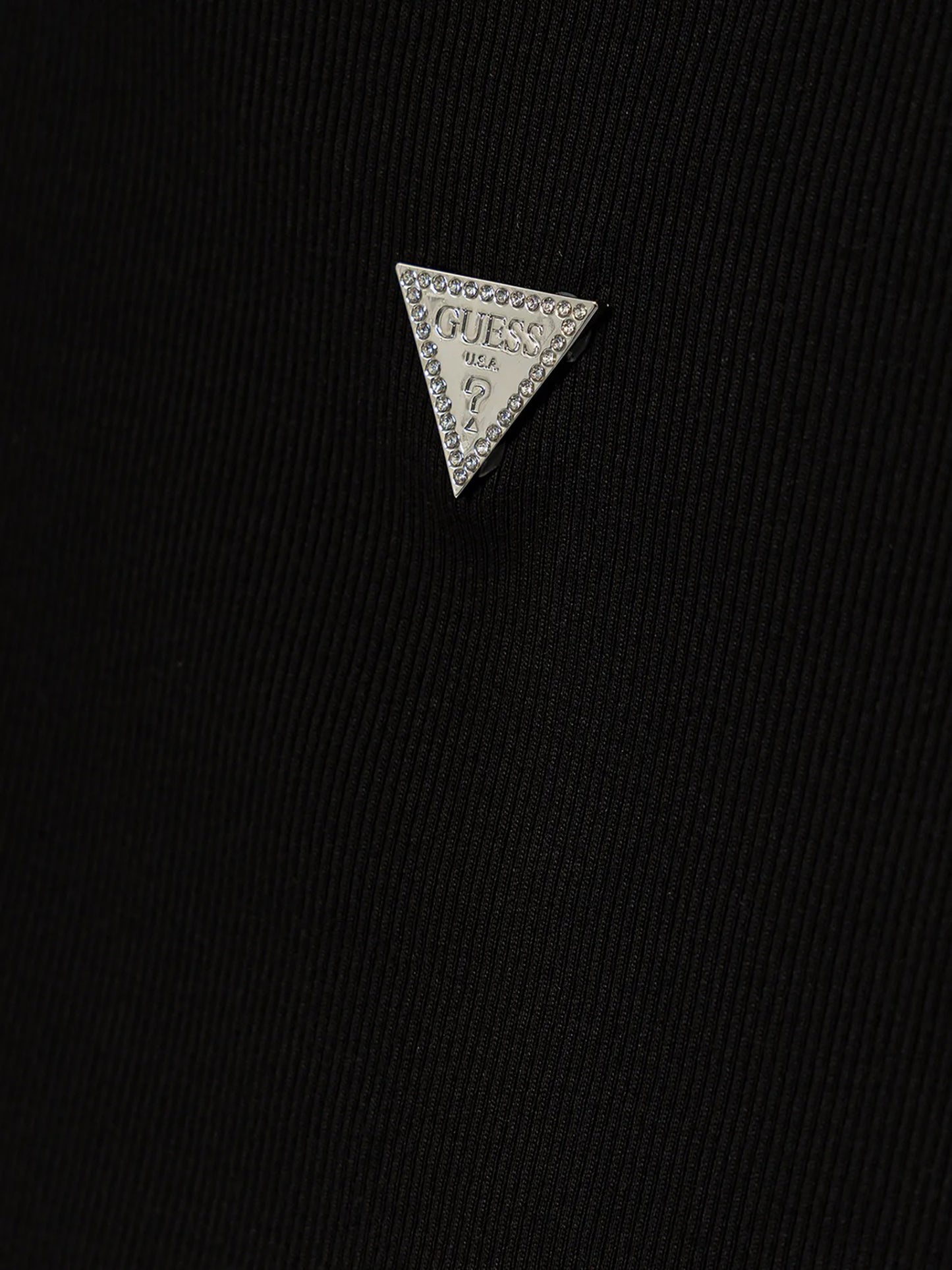 10255874-330_3.jpg