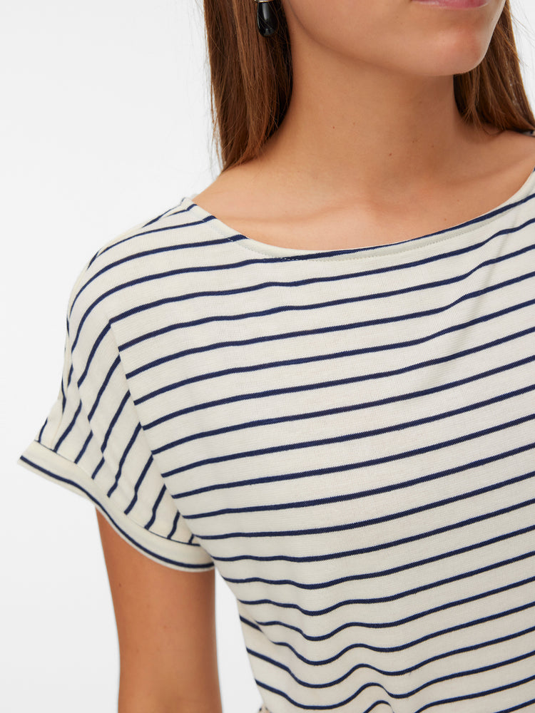Γυναικείο φόρεμα ριγέ VMHOLLI SS BOAT-NECK SHORT DRESS 10339734 | 10339734