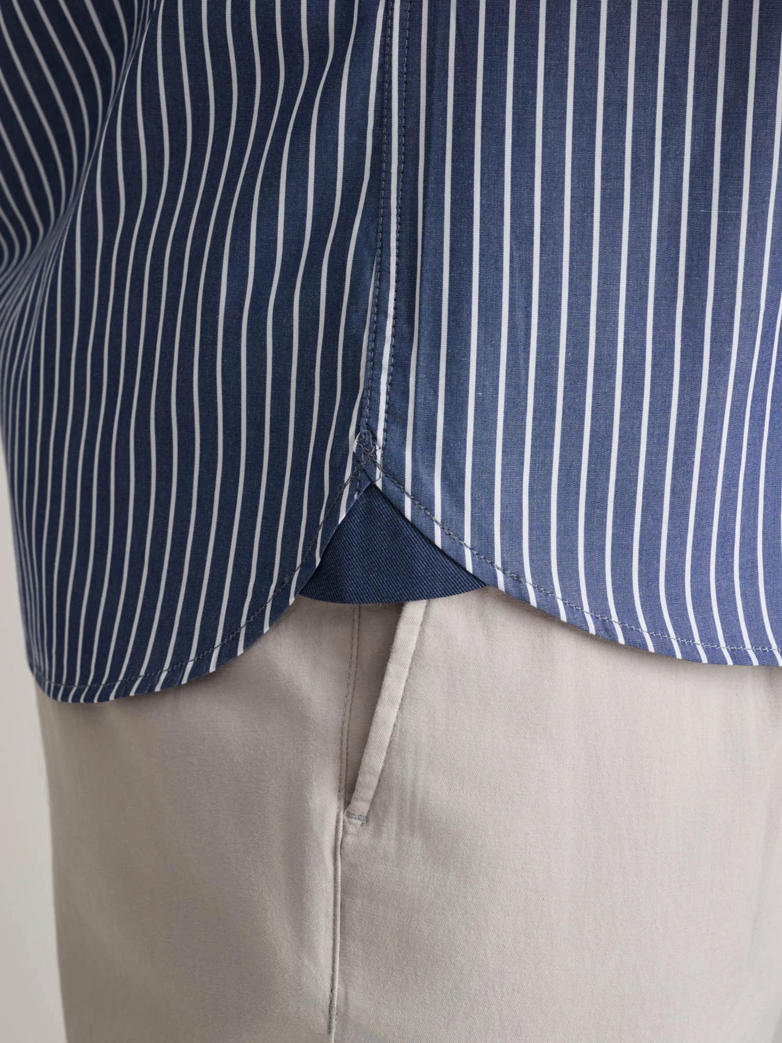 Ανδρικό πουκάμισο ριγέ navy/white 24NG.BX255/1B | 24NG.BX255/1B