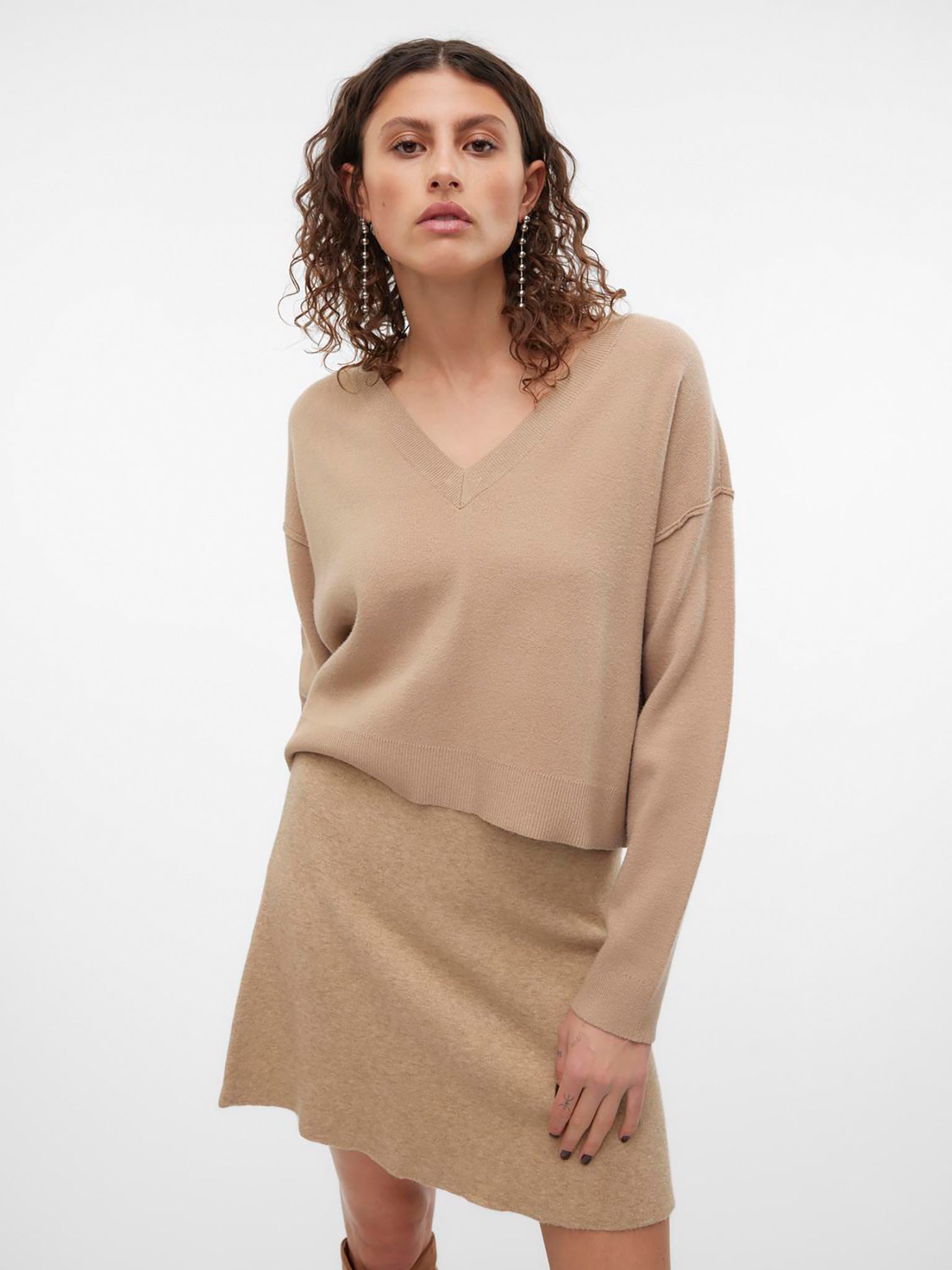 Γυναικεία μπλούζα πλεκτή cropped VMGOLD LINK LS V-NECK CROPPED PULL. 10311403 | 10311403