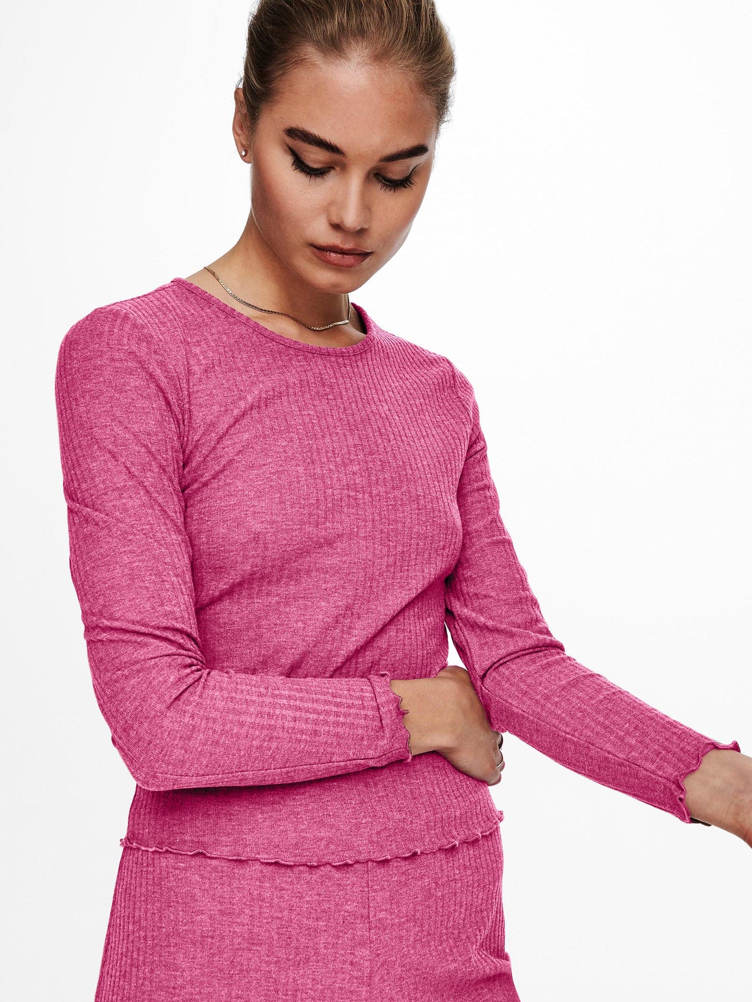 Γυναικεία μπλούζα ONLNELLA L/S O-NECK RIB TOP NOOS 15243749 | 15243749