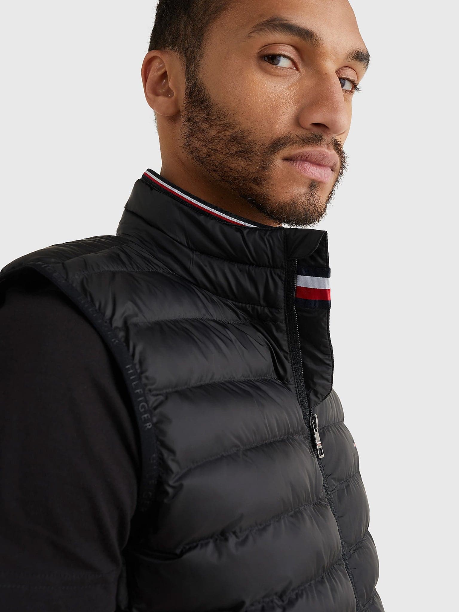 Ανδρικό γιλέκο PACKABLE PADDED RECYCLED VEST MW0MW18762BDS | MW0MW18762BDS