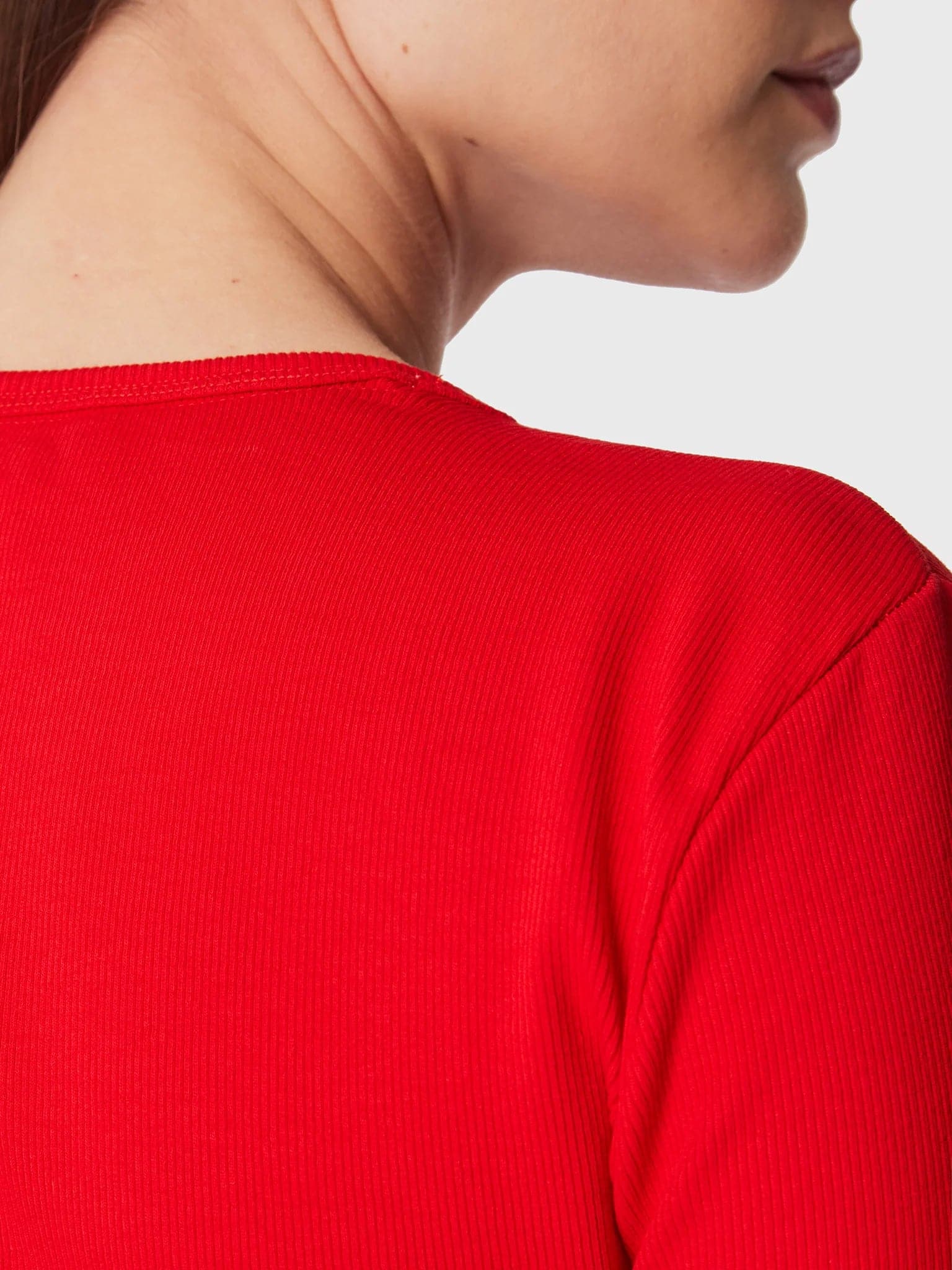 Γυναικεία μπλούζα ριπ ESSENTIAL RIBBED SLIM FIT JUMPER DW0DW14277XNL | DW0DW14277XNL