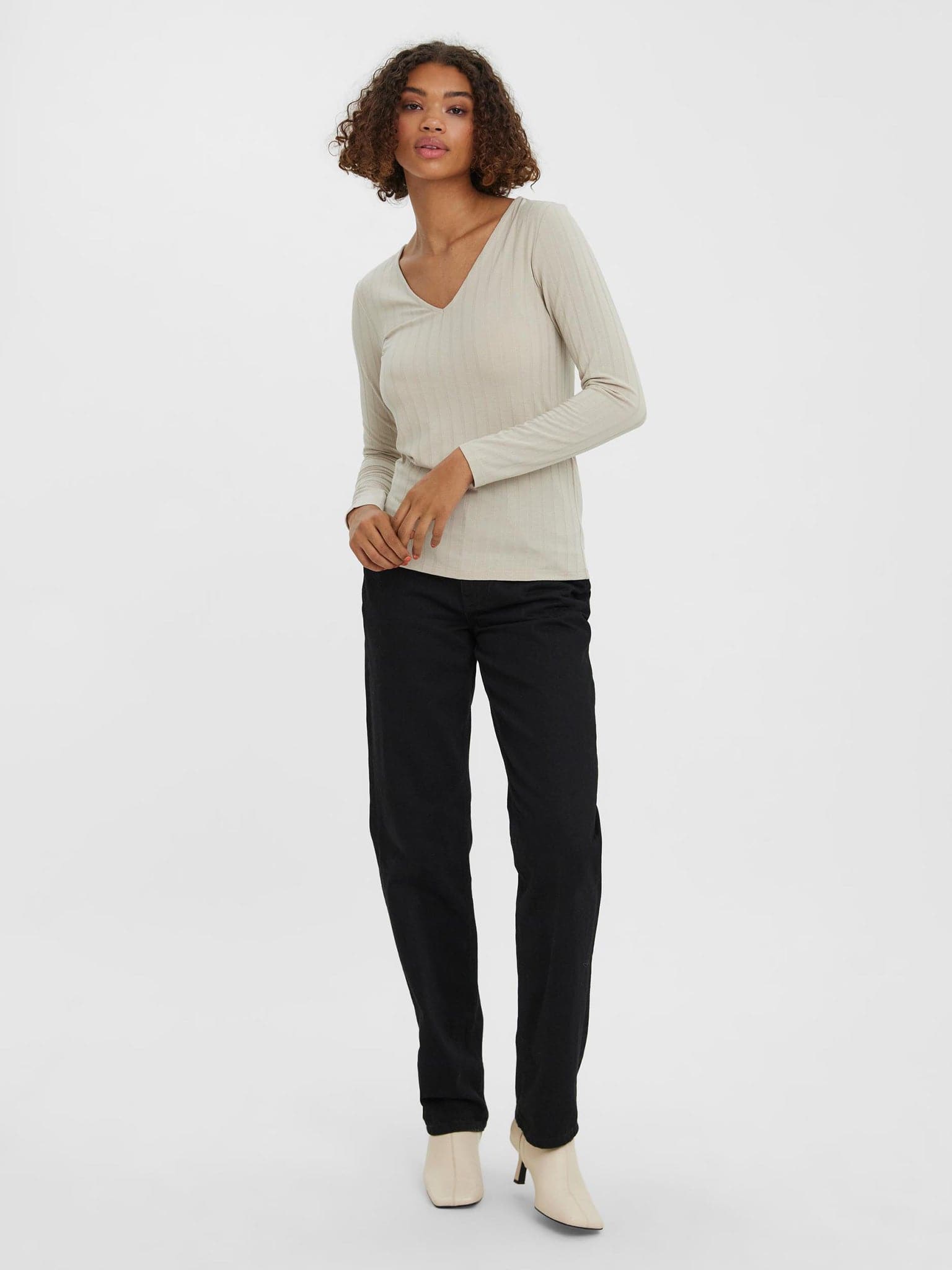 Γυναικεία μπλούζα ριπ VMAGGIE LS V-NECK TOP NOOS 10270469 | 10270469