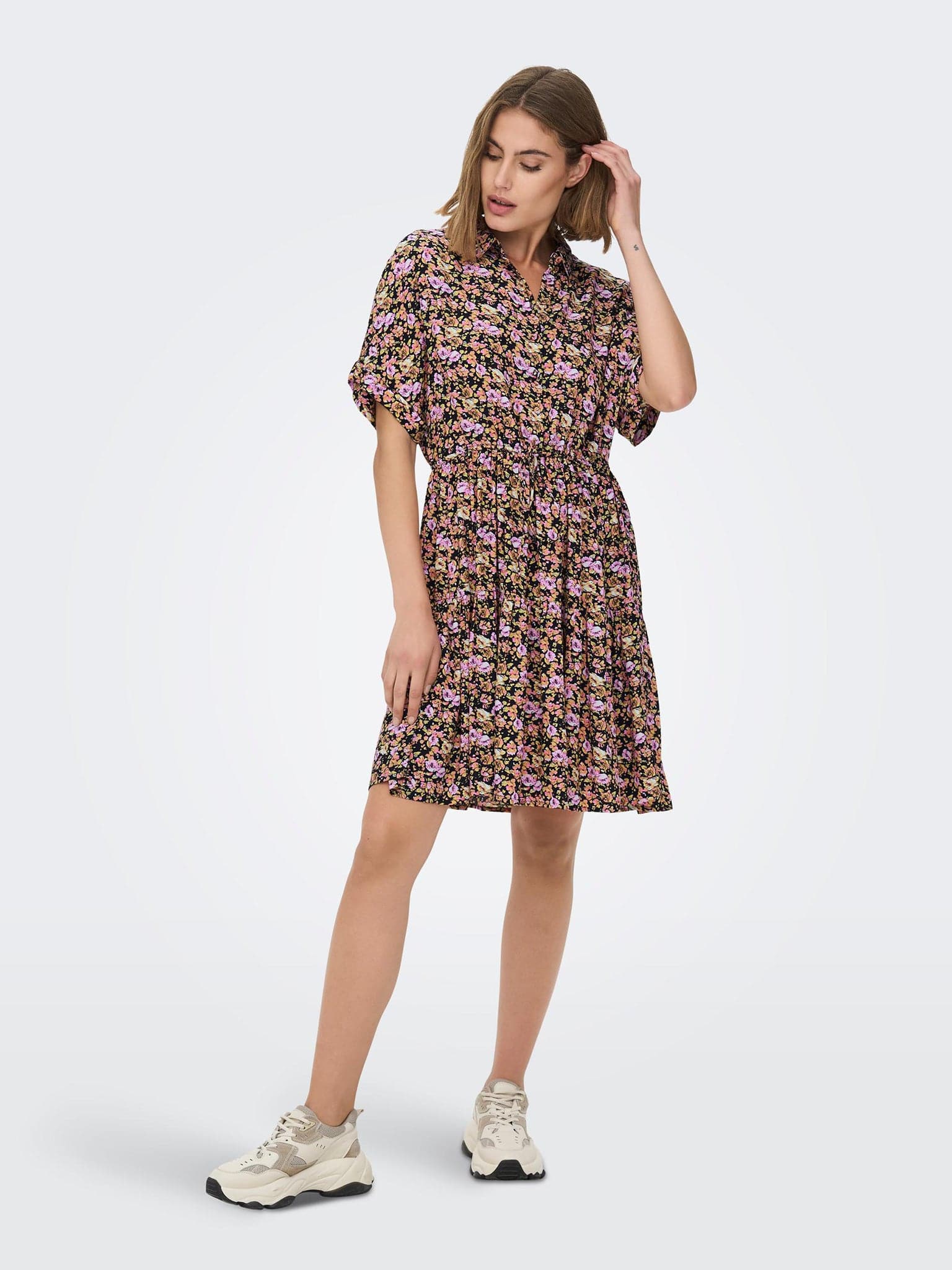 Γυναικείο φόρεμα ONLLILA S/S SHORT TIE DRESS 15285752 | 15285752